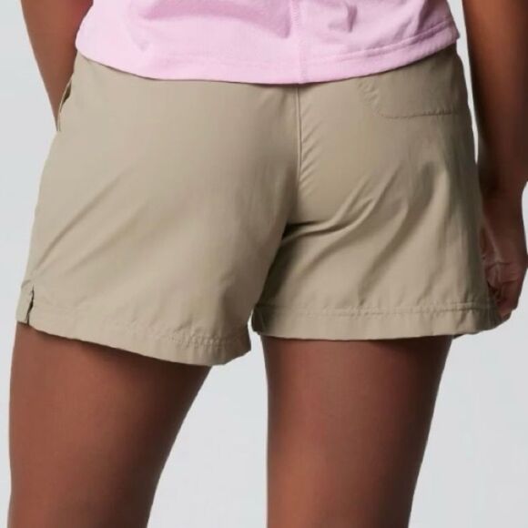 COLUMBIA Sandy River Shorts 5” High Rise Quick Dry Tusk Tan Size XL - Picture 2 of 9